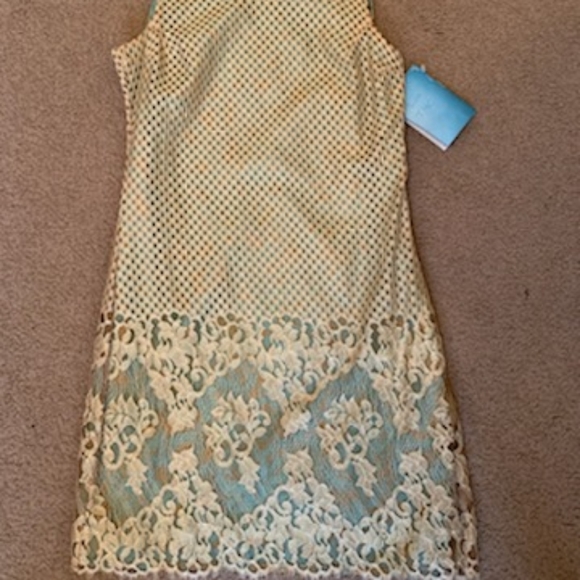 Dress - Picture 2 of 5